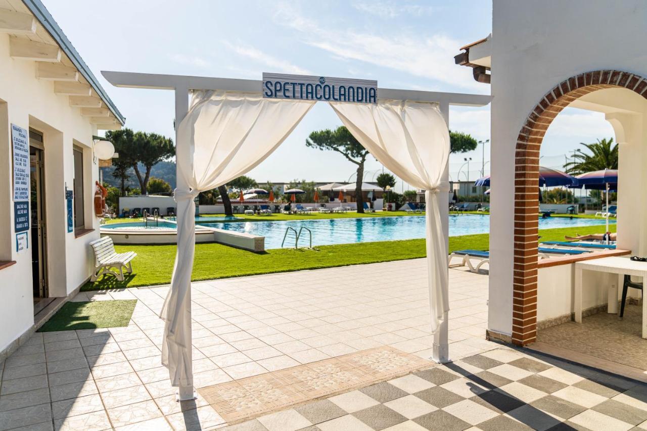Hotel D'Amato Peschici Exterior photo